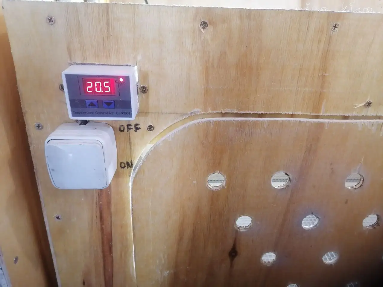 Продам брудер для подращивания цыплят - Птицеводство (Животные) в Улан-Удэ