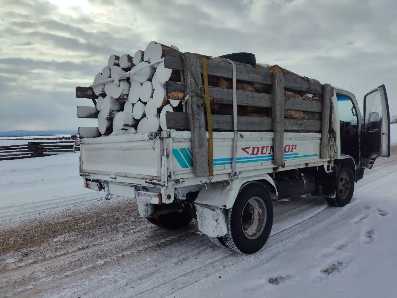 Сырая лиственница - Древесина (Барахолка) в Улан-Удэ