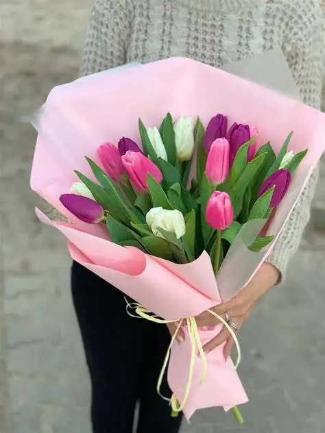 Букеты из тюльпанов с доставкой - Цветы (Хобби и отдых) в Улан-Удэ