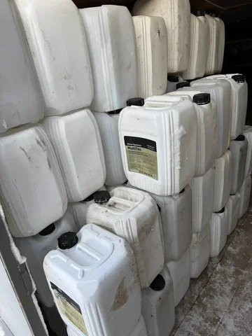 Б/у канистры 20л из-под автошампуни - Ортопедические товары в Улан-Удэ