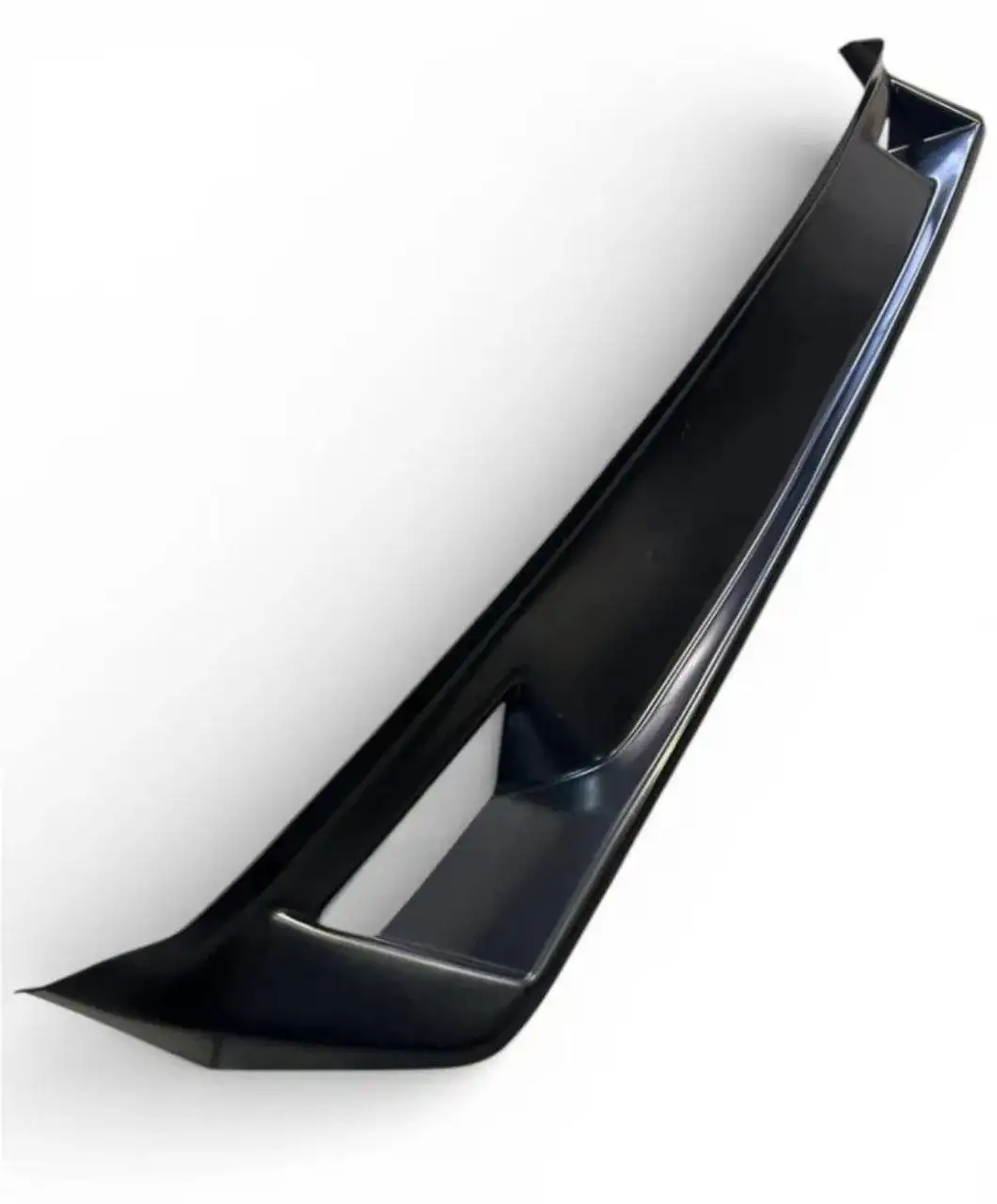 Продам губу и спойлер на ВАЗ 2107 новое - Запчасти (Авто) в Кабанск