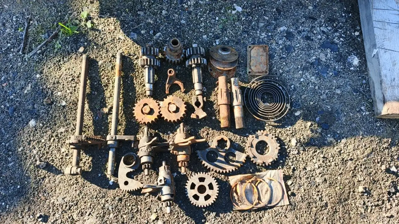 Продам запчасти на Иж Юпитер 5 - Мотоциклетные запчасти (Запчасти) в Улан-Удэ