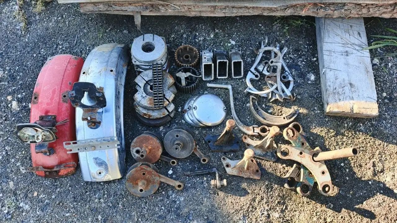 Продам запчасти на Иж Юпитер 5 - Мотоциклетные запчасти (Запчасти) в Улан-Удэ