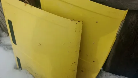 Продажа капота и багажника от ВАЗ 2103 - Кузовные детали в Улан-Удэ