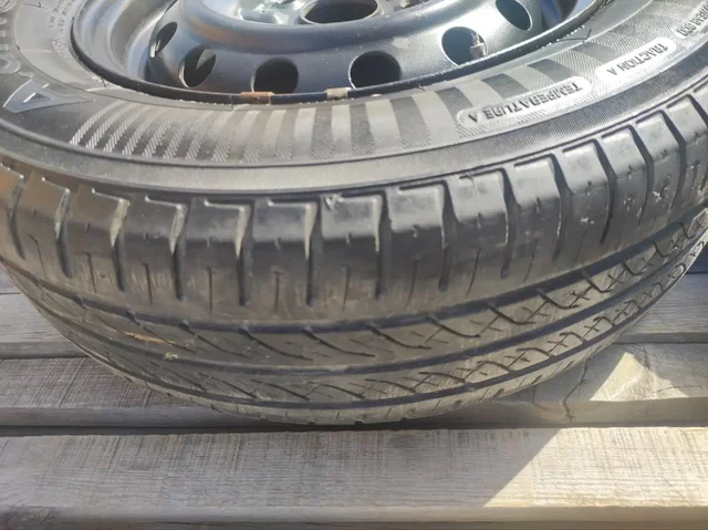 Продается летняя резина с дисками 185/70 R14 88 Т - Скупка/Выкуп в Улан-Удэ