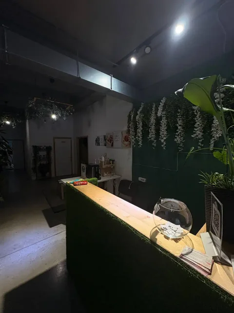 Продажа салона красоты «СТУДИЯ 140» в Улан-Удэ - Салон красоты в Улан-Удэ