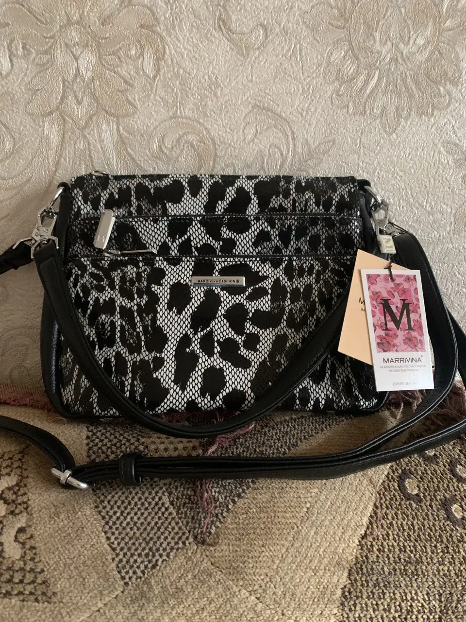 Фирменная сумка с множеством отделений - Сумки (Одежда) в Улан-Удэ