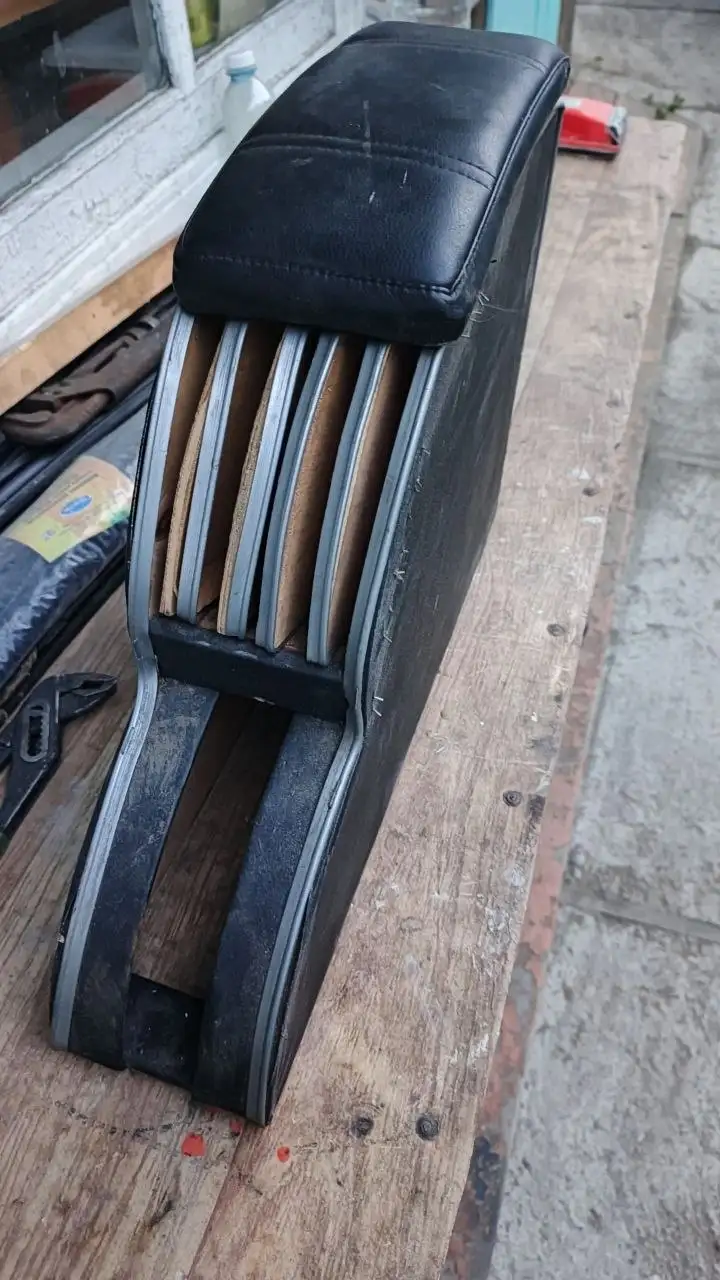 Продам задние карты на ВАЗ 2101-07 - Кузовные детали и аксессуары (Запчасти) в Кабанск