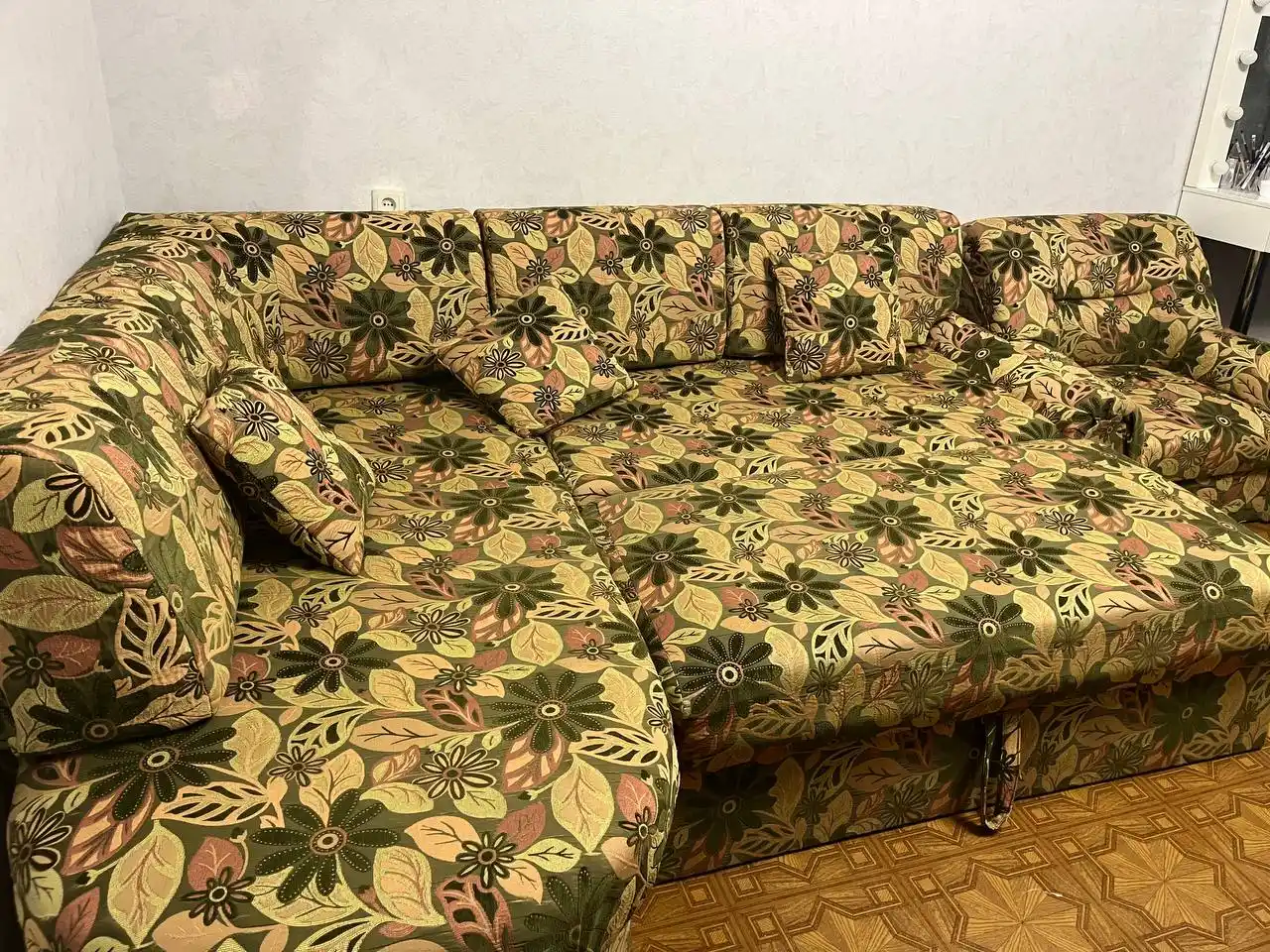 Продажа на Школьной улице