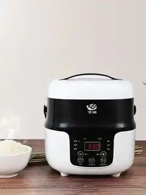 Автомобильная мультиварка 2 литра 12/24 вольт новая - Электроника в Краснодар