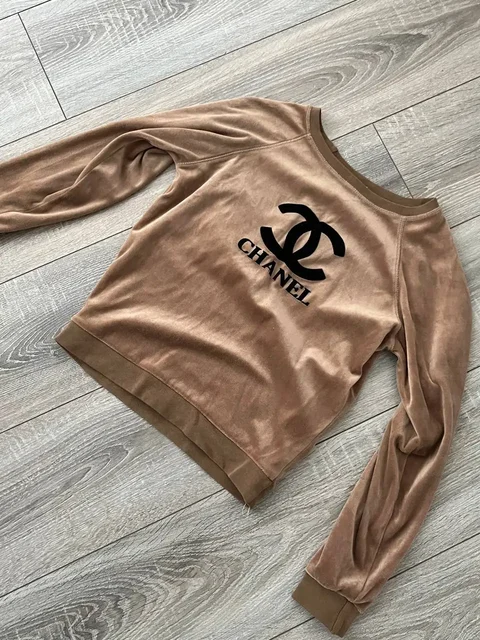 Продажа винтажных вещей: свитшот Chanel, шорты H&M, джинсовые юбки - Джинсы в Уфа