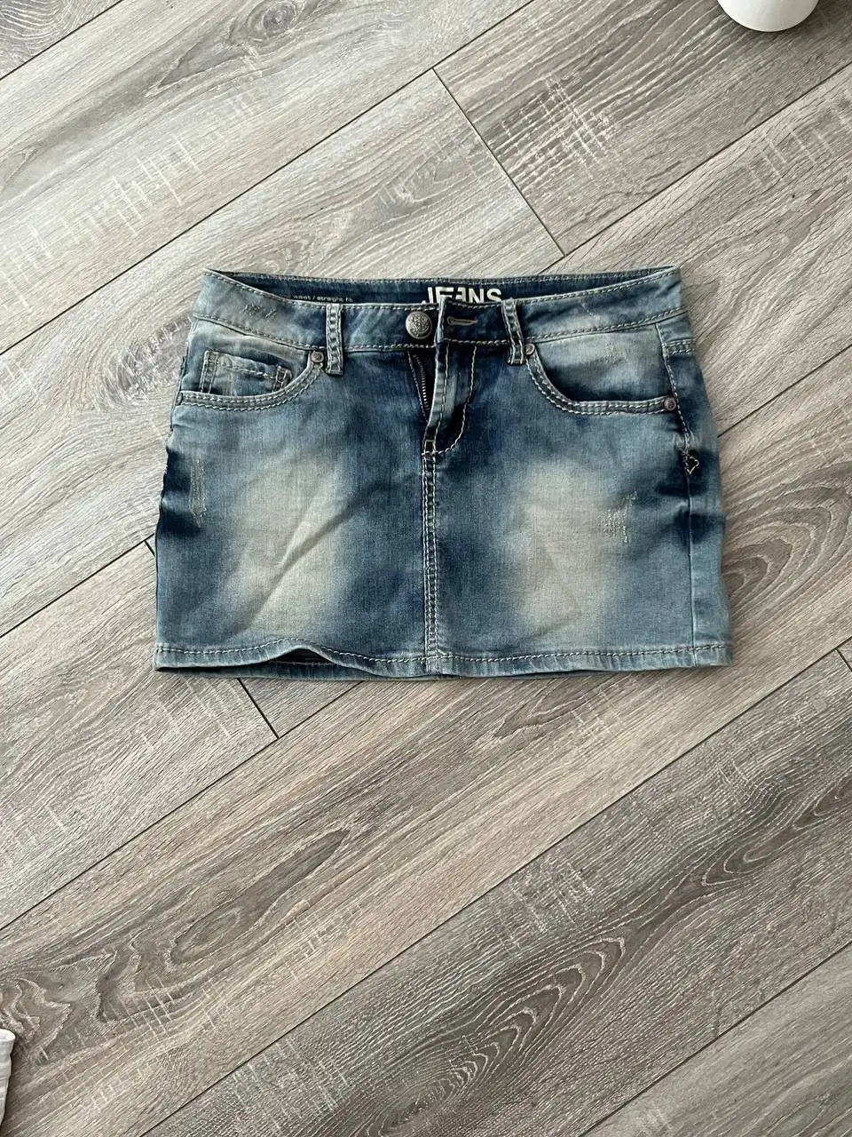 Продажа винтажных вещей: свитшот Chanel, шорты H&M, джинсовые юбки - Винтажная одежда (Одежда) в Уфа