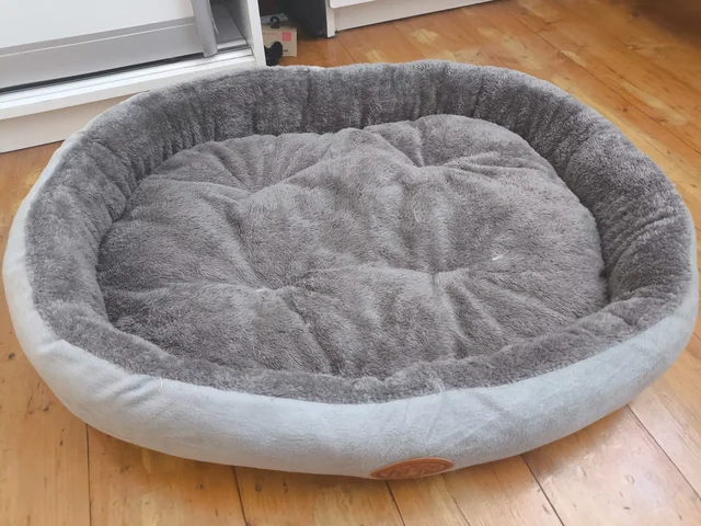 Новая мягкая лежанка для собак и кошек 75х60 см - Животные в Уфа