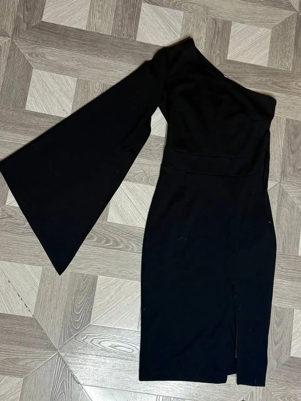 Платье новое в идеальном состоянии - Женская одежда (Одежда) в Уфа