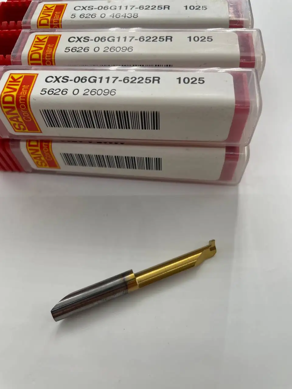 Продажа твердосплавных мини резцов Sandvik CXS-06G117-6225R 1025 - Инструменты (Барахолка) в Уфа