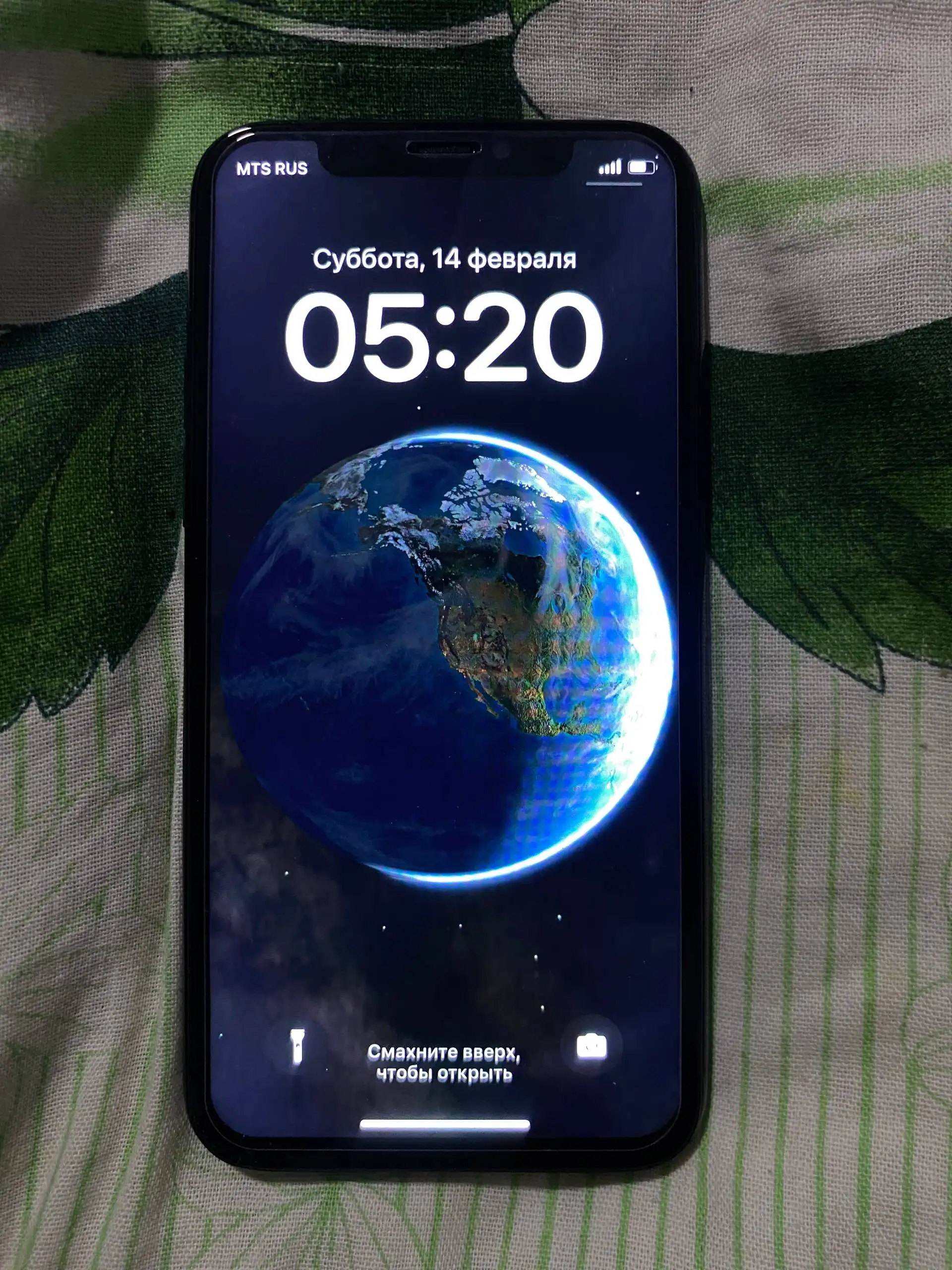 Продажа iPhone 11 Pro 256 ГБ зеленого цвета - Смартфоны (Электроника) в Уфа