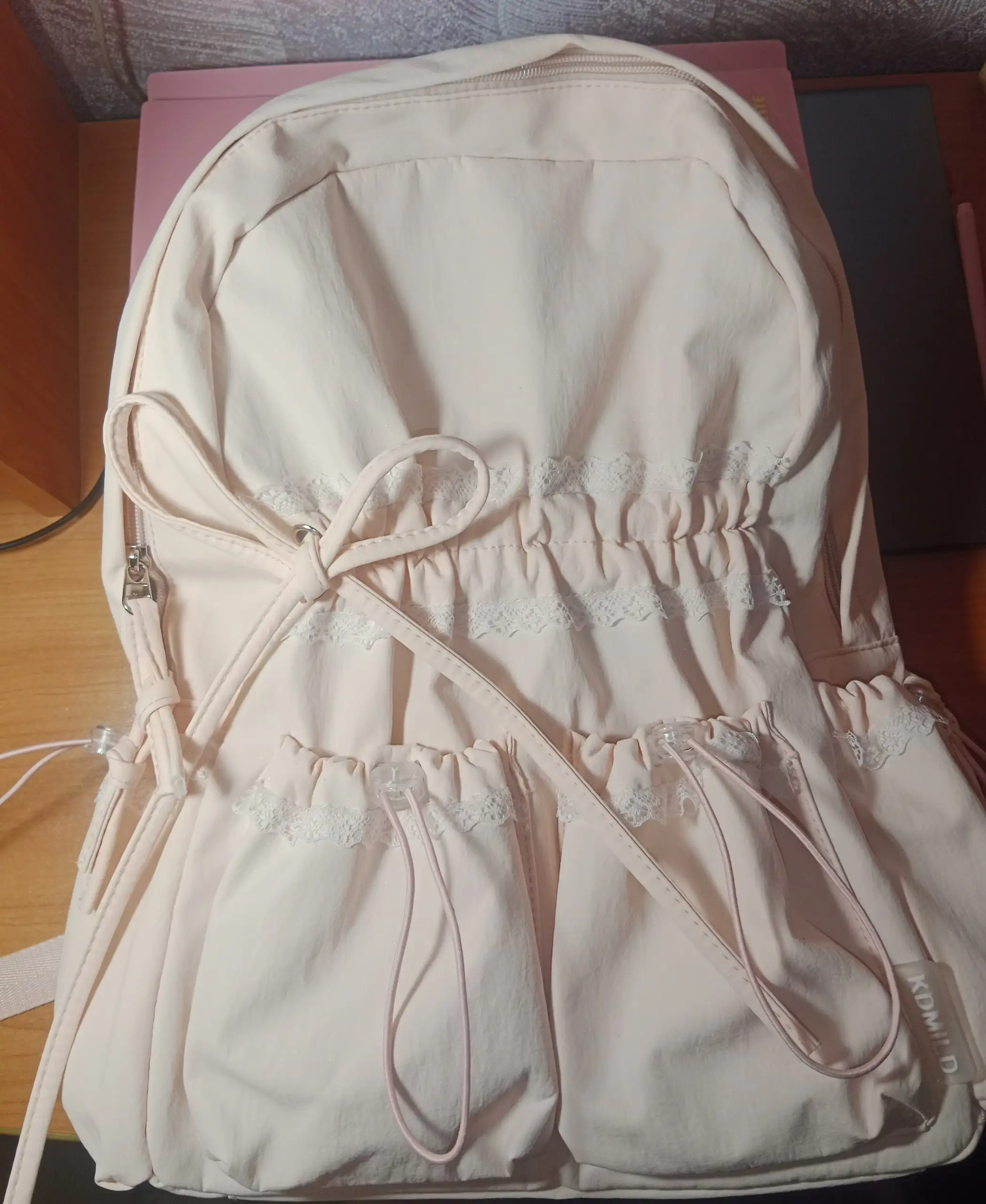 Продажа неиспользованных портфеля и духов - Барахолка в Уфа