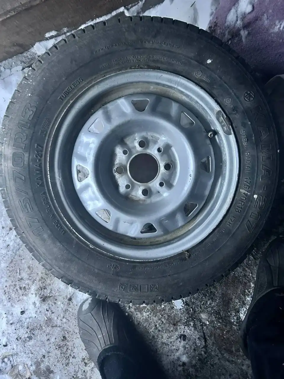 Продам летние и зимние колеса R13 - Автозапчасти (Барахолка) в Уфа