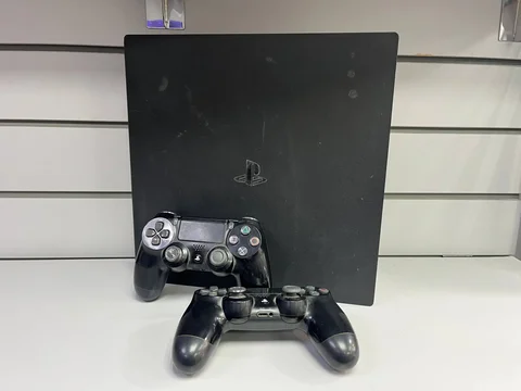 Продам PlayStation 4 Pro 1TB - Ноутбуки и ПК в Уфа