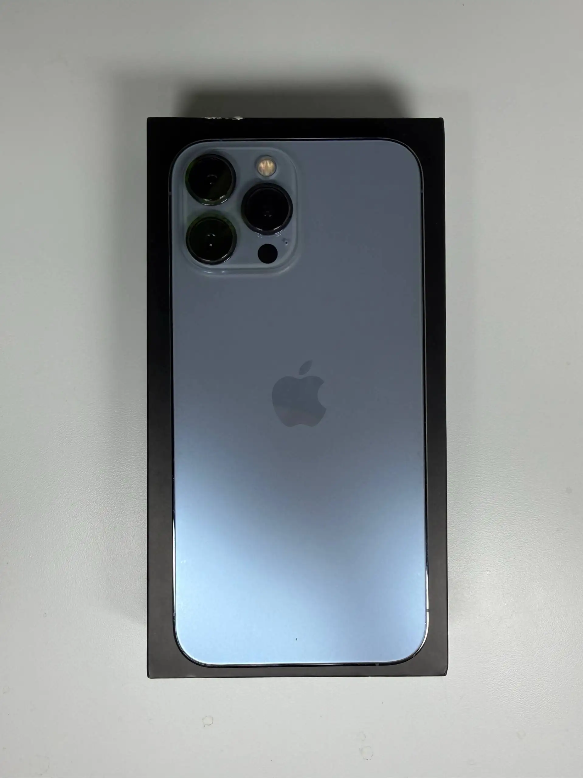 Продам iPhone 13 Pro Max 256 ГБ - Смартфоны (Электроника) в Уфа
