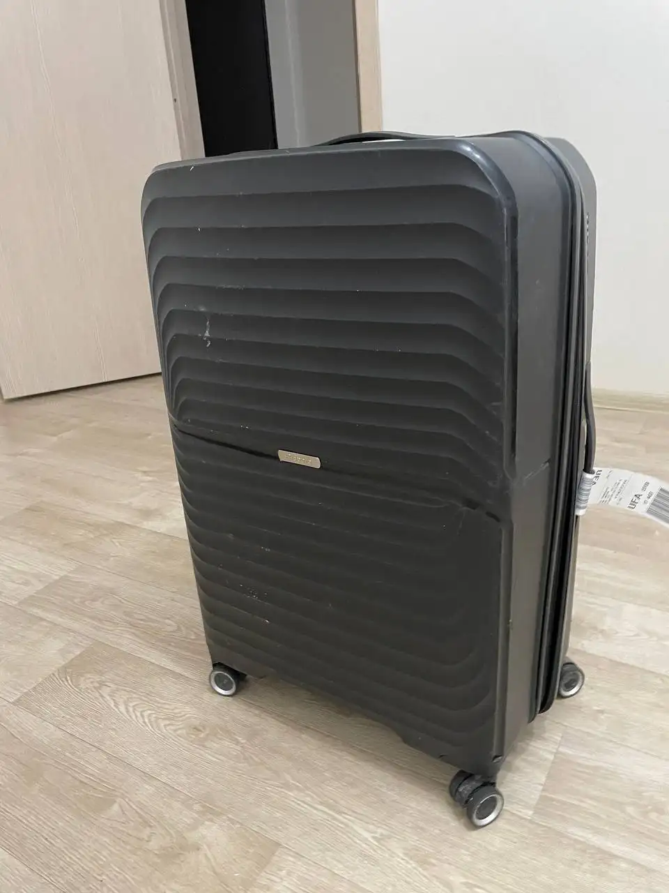 Продам чемодан 51*77*30 (L) - Чемоданы и сумки (Барахолка) в Уфа