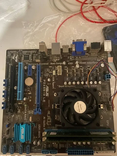 Самокат на запчасти - Стенды в Уфа