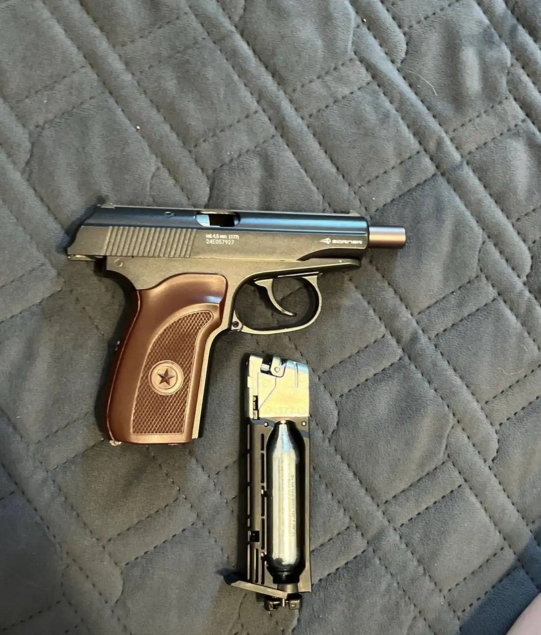 Продам пневматический пистолет Borner PM-49 Blowback - Пневматическое оружие (Хобби и отдых) в Уфа