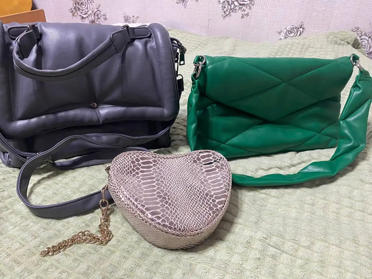 Продажа новых сумок и косметички - Сумки (Барахолка) в Уфа