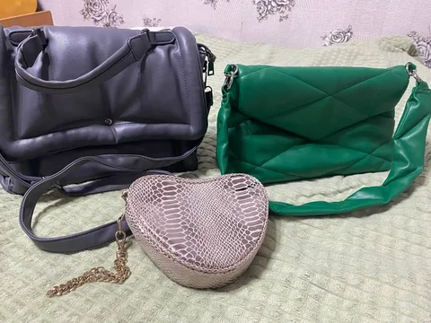 Продажа новых сумок и косметички - Спортивный инвентарь в Уфа