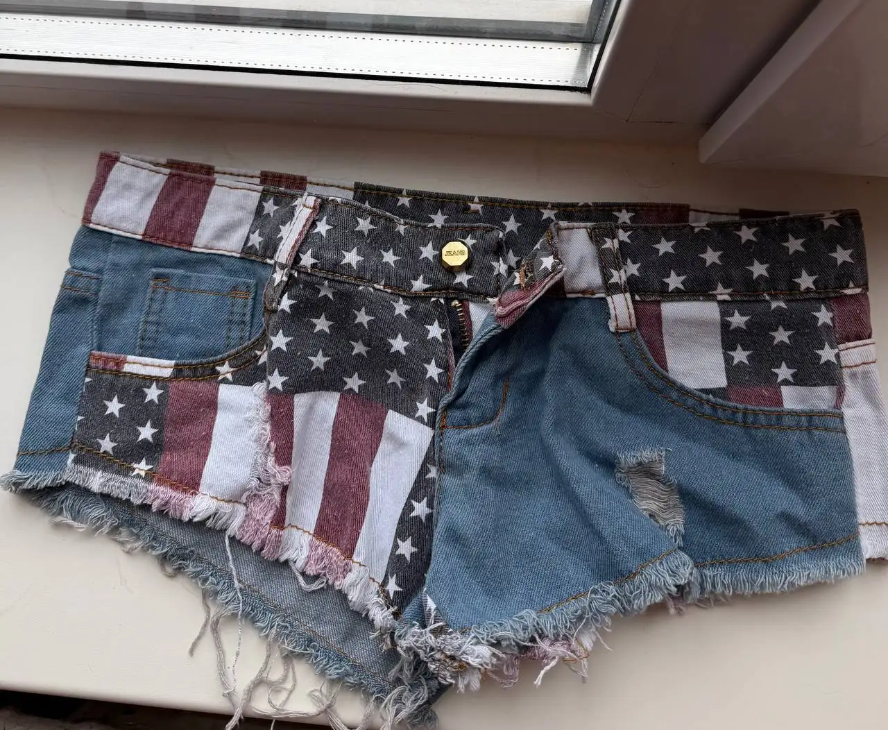 Новые джинсовые шорты с американским флагом размер XXS - Шорты (Одежда) в Уфа