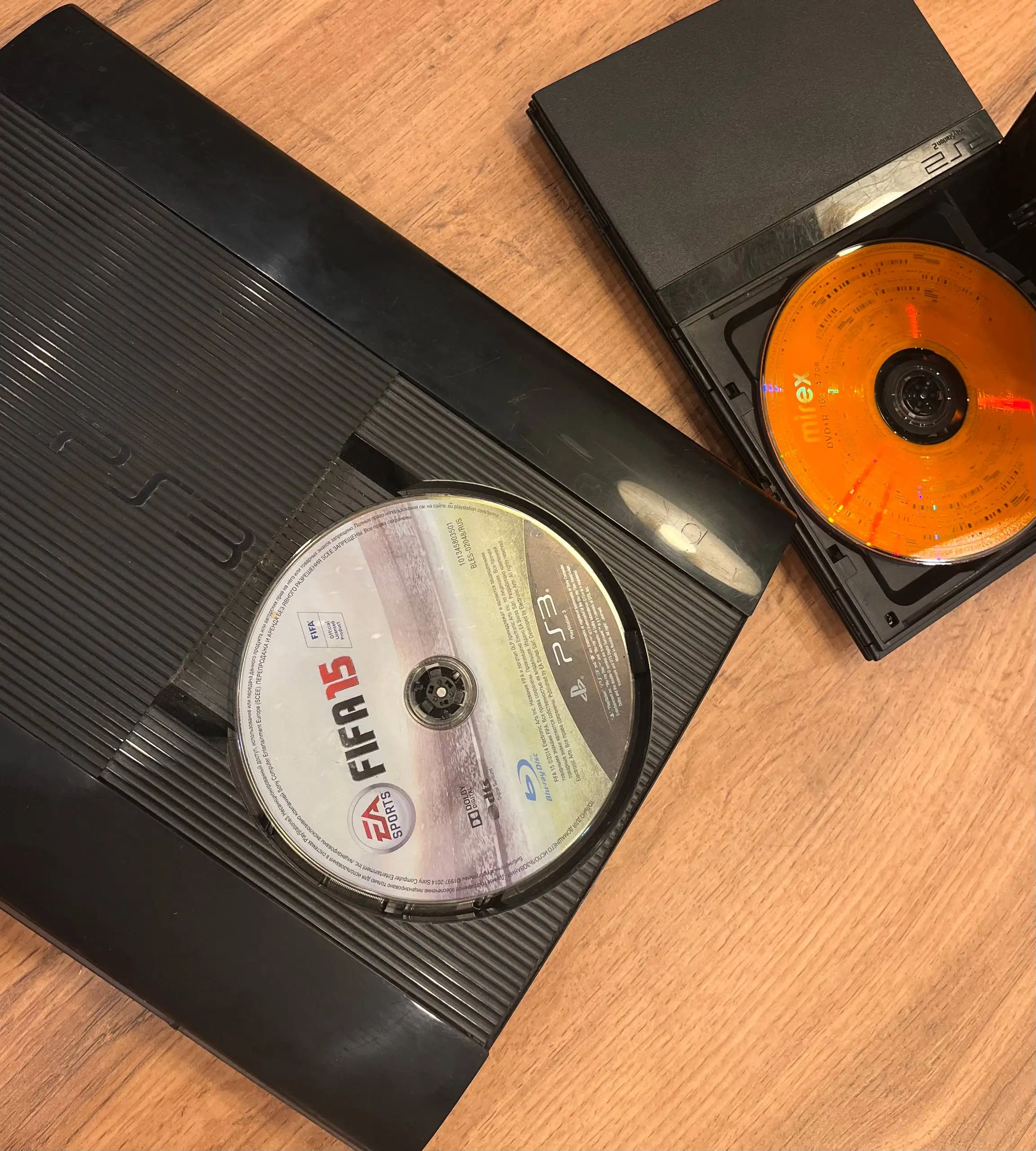 Продам PS3 SS с тремя джойстиками и играми - Игровые приставки (Электроника) в Уфа