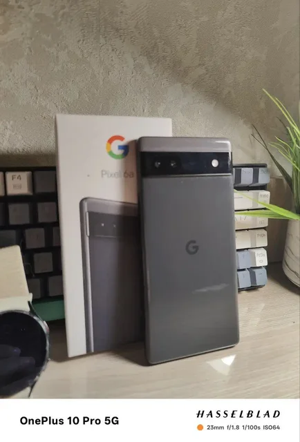 Google Pixel 6A в отличном состоянии - Мониторы в Уфа