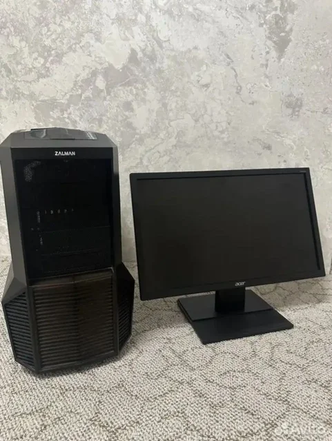 Игровой компьютер с монитором и периферией - Мониторы в Уфа