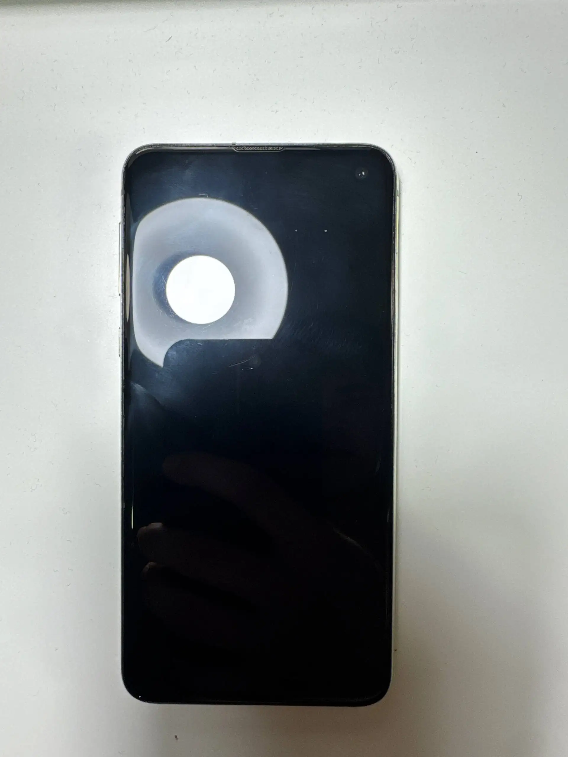 Продам Samsung Galaxy S10e 128гб в цвете Цитрус - Смартфоны (Электроника) в Уфа