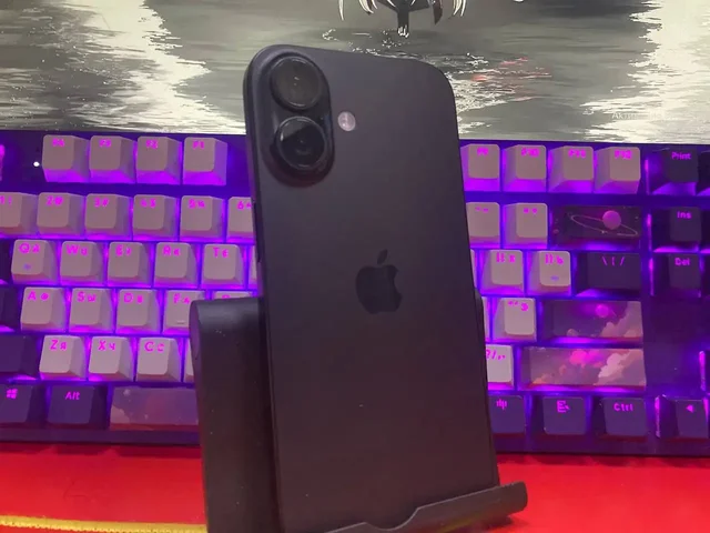 Продам iPhone 16 128gb в идеальном состоянии - частное объявление в Уфа