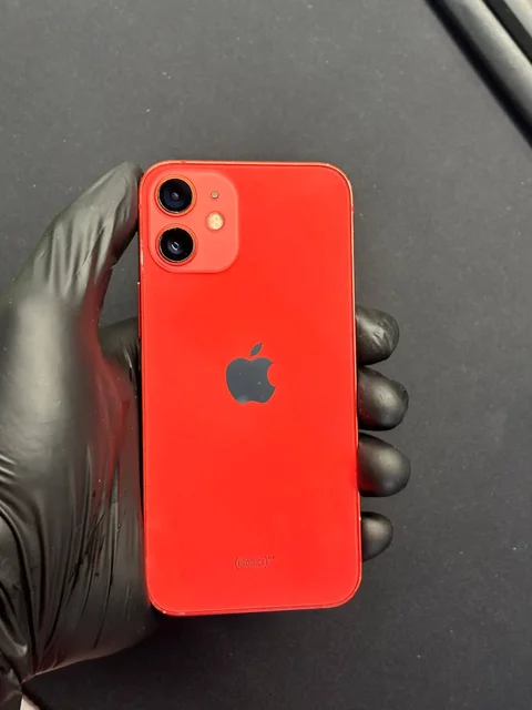iPhone 12 Mini 64 ГБ с аккумулятором 82% - Мониторы в Уфа