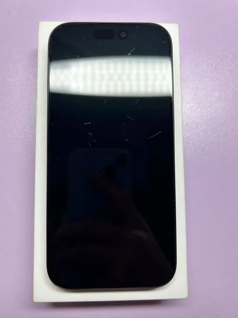 Продам iPhone 16 Pro 256 ГБ - Мониторы в Уфа