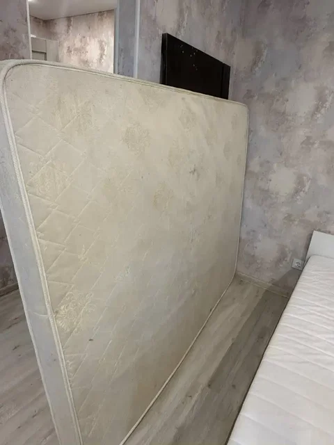Продам кровать с матрасом - Саженцы в Уфа