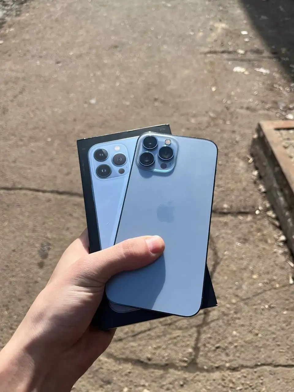 Продажа iPhone 13 Pro Max и iPhone 13 - Смартфоны (Электроника) в Уфа