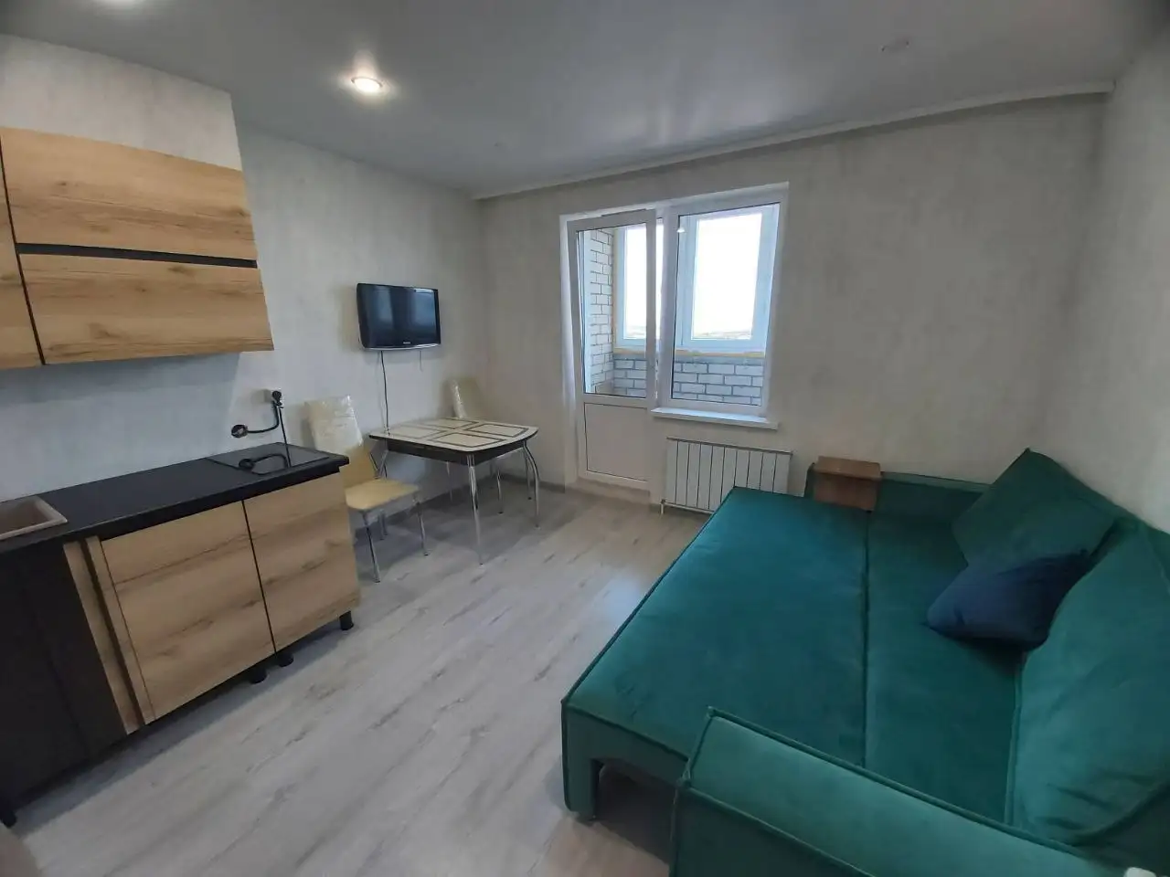 Сдам квартиру-студию на Конституции 5/1 - Аренда квартир (Недвижимость) в Уфа