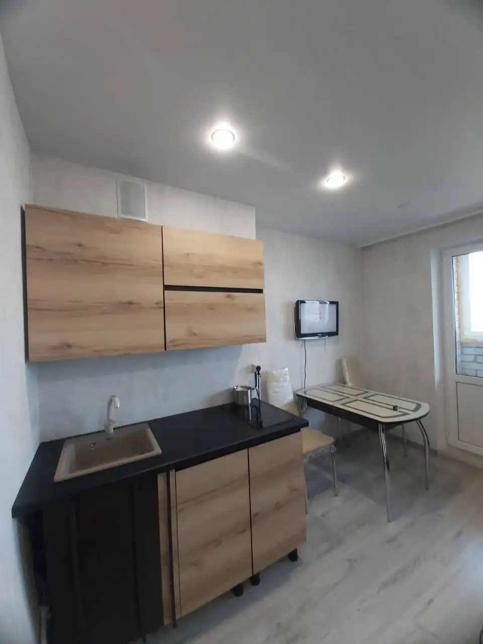 Сдам квартиру-студию на Конституции 5/1 - Аренда квартир (Недвижимость) в Уфа