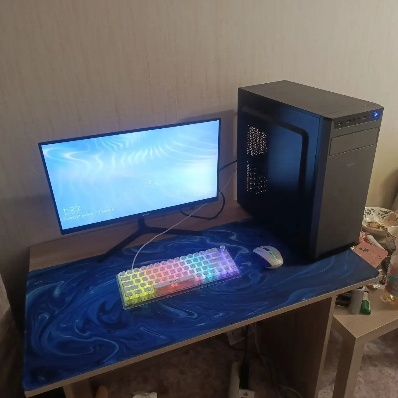 Продам компьютер с двумя мониторами, клавиатурой и мышью - Компьютеры и комплектующие (Электроника) в Уфа