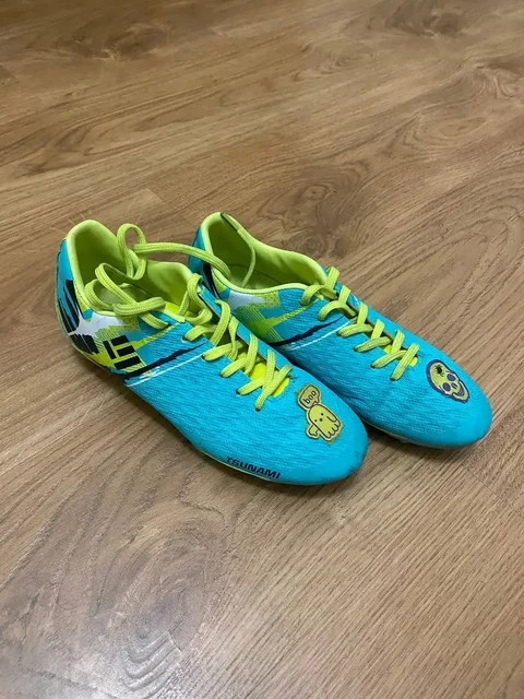 Продам бутсы для футбола детские - частное объявление в Уфа