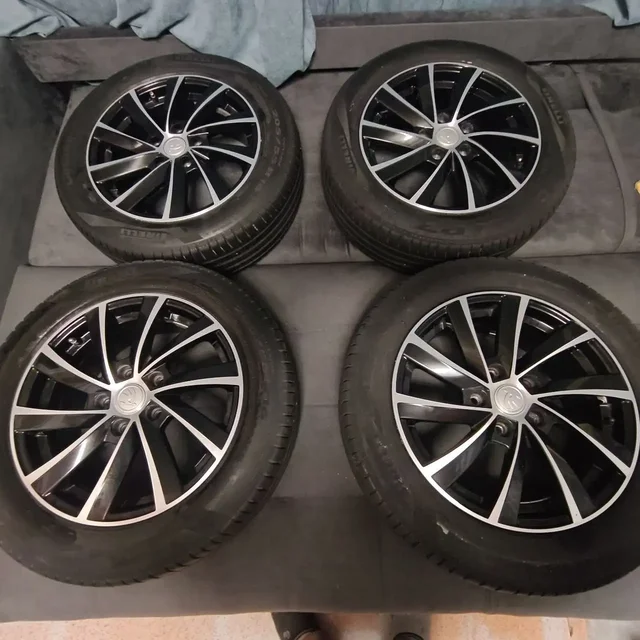Летние колеса Pirelli 205/55/16 Cinturato P7 на дисках Skoda - Мотоциклы и мототехника в Уфа