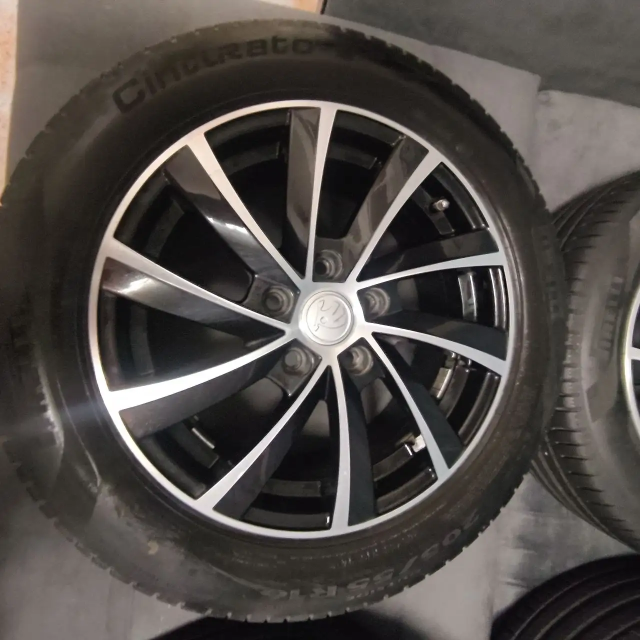 Летние колеса Pirelli 205/55/16 Cinturato P7 на дисках Skoda - Шины и диски (Авто) в Уфа