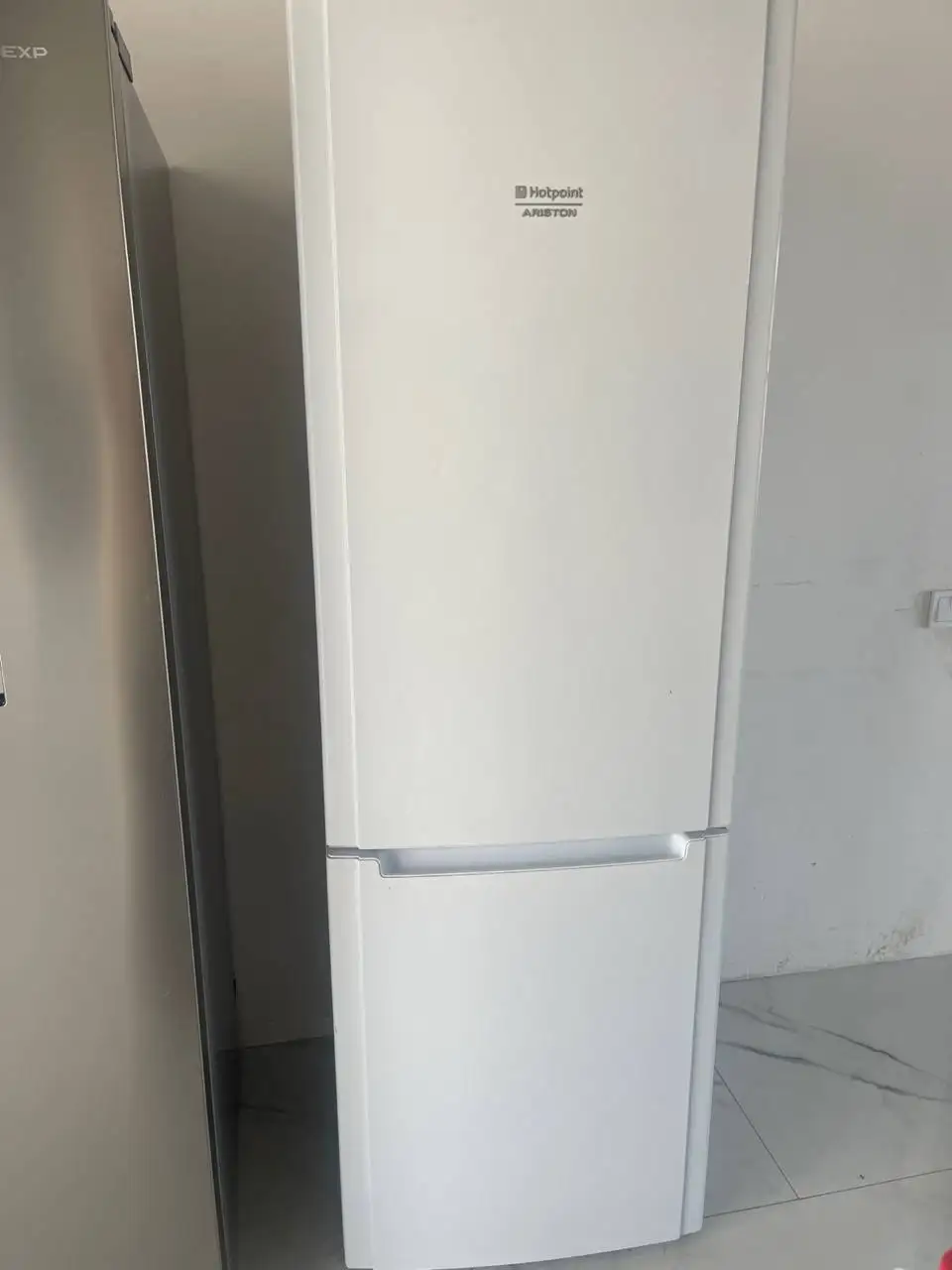 Холодильник Hotpoint Aristone б/у - Холодильники (Барахолка) в Уфа