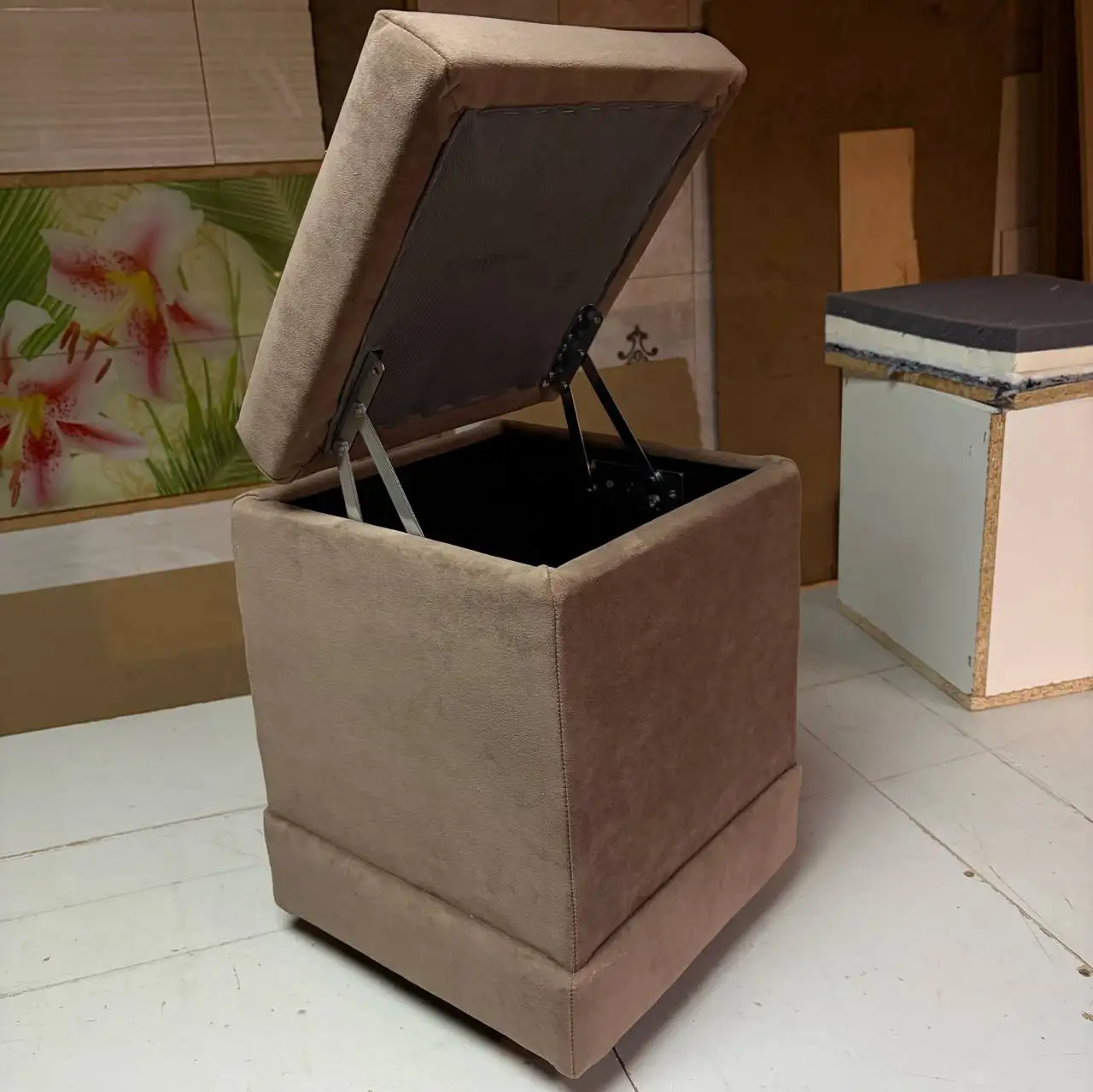 Новый пуфик с ящиком для кухни/коридора - Мебель (Для дома и дачи) в Уфа