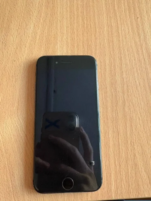 Продам айфон в хорошем состоянии - Портативные игровые консоли в Уфа