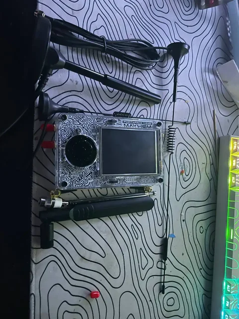 Продам или обменяю SDR HackRF с PortaPack H4M - Цифровая техника в Уфа