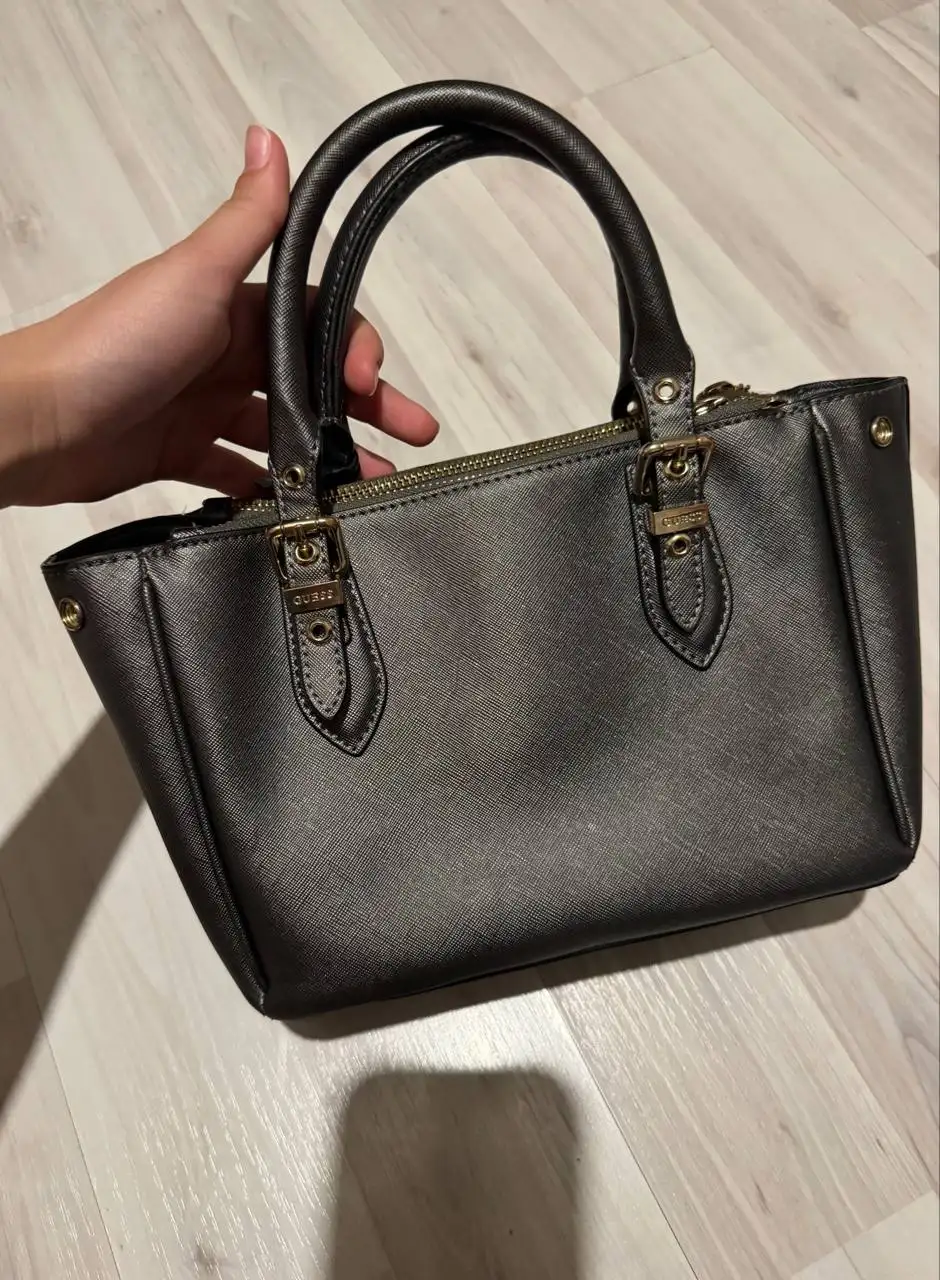 Сумка Guess оригинал с пыльником - Сумки и аксессуары (Одежда) в Уфа